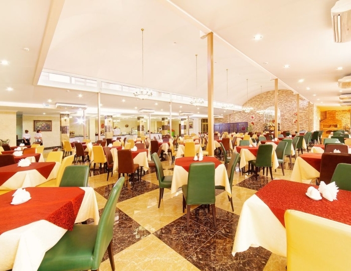 Обеденный зал «Изумрудный» - Гостиничный комплекс «Эмеральд»